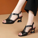 Sandálias Thalia Conforto de Couro com Recortes