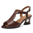 Sandálias Thalia Conforto de Couro com Recortes